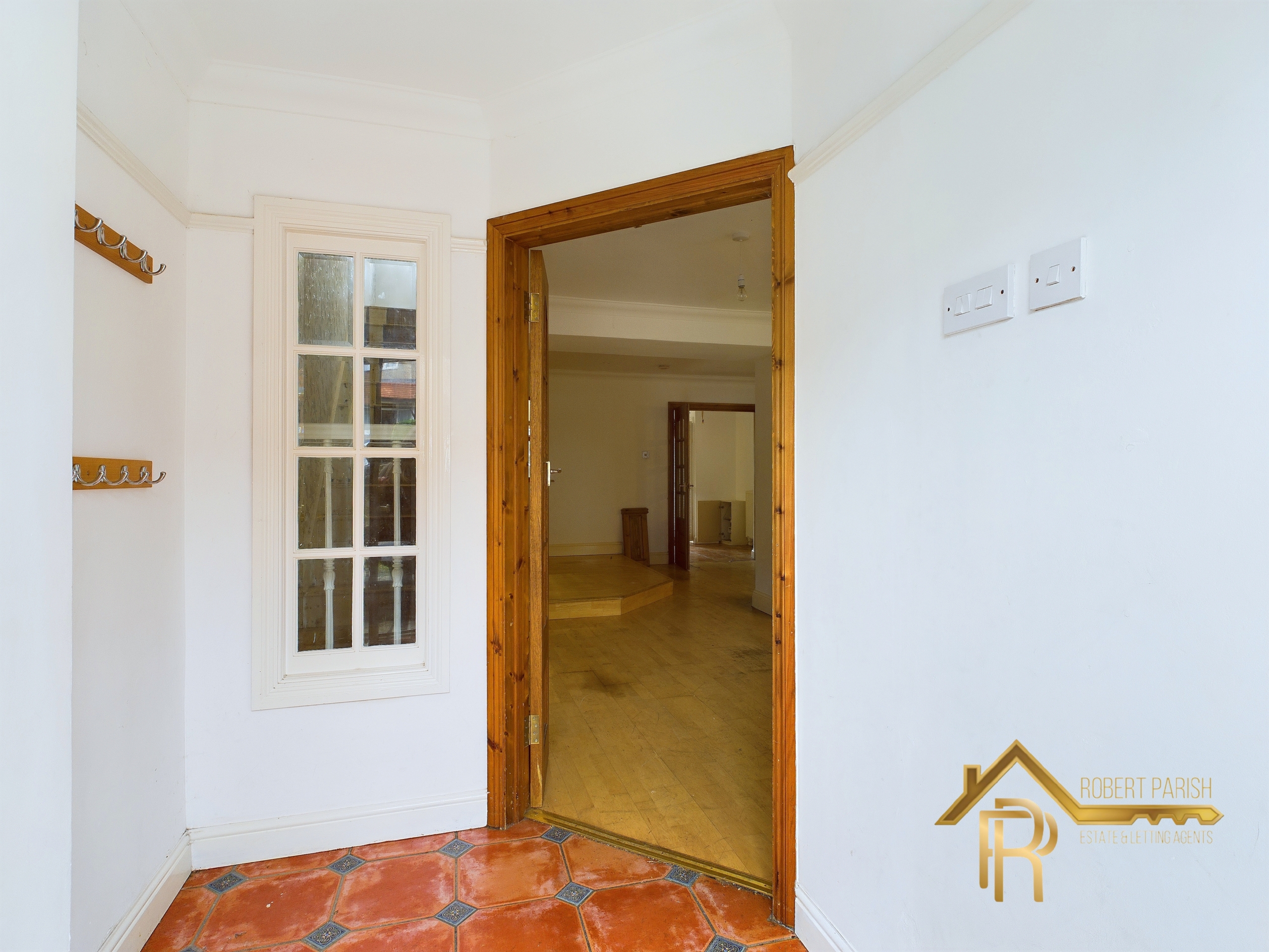 Tarnworth Road, Harold Hill, RM3
