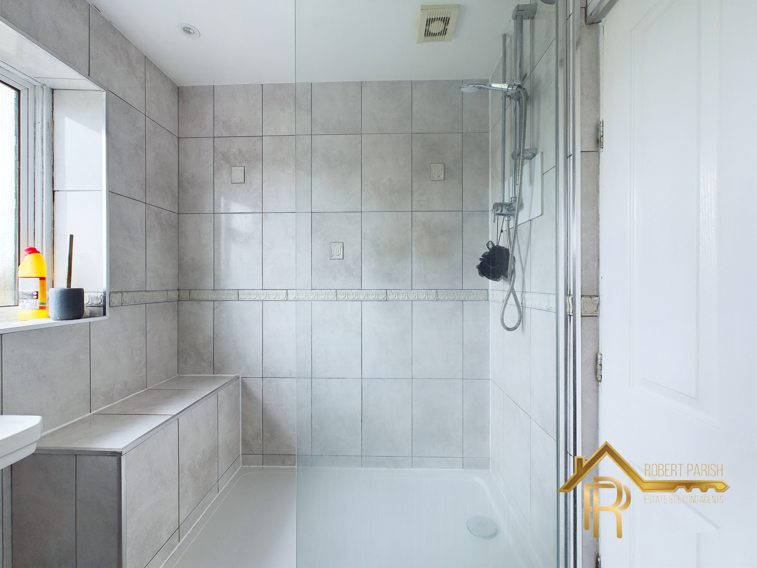 Tarnworth Road, Harold Hill, RM3