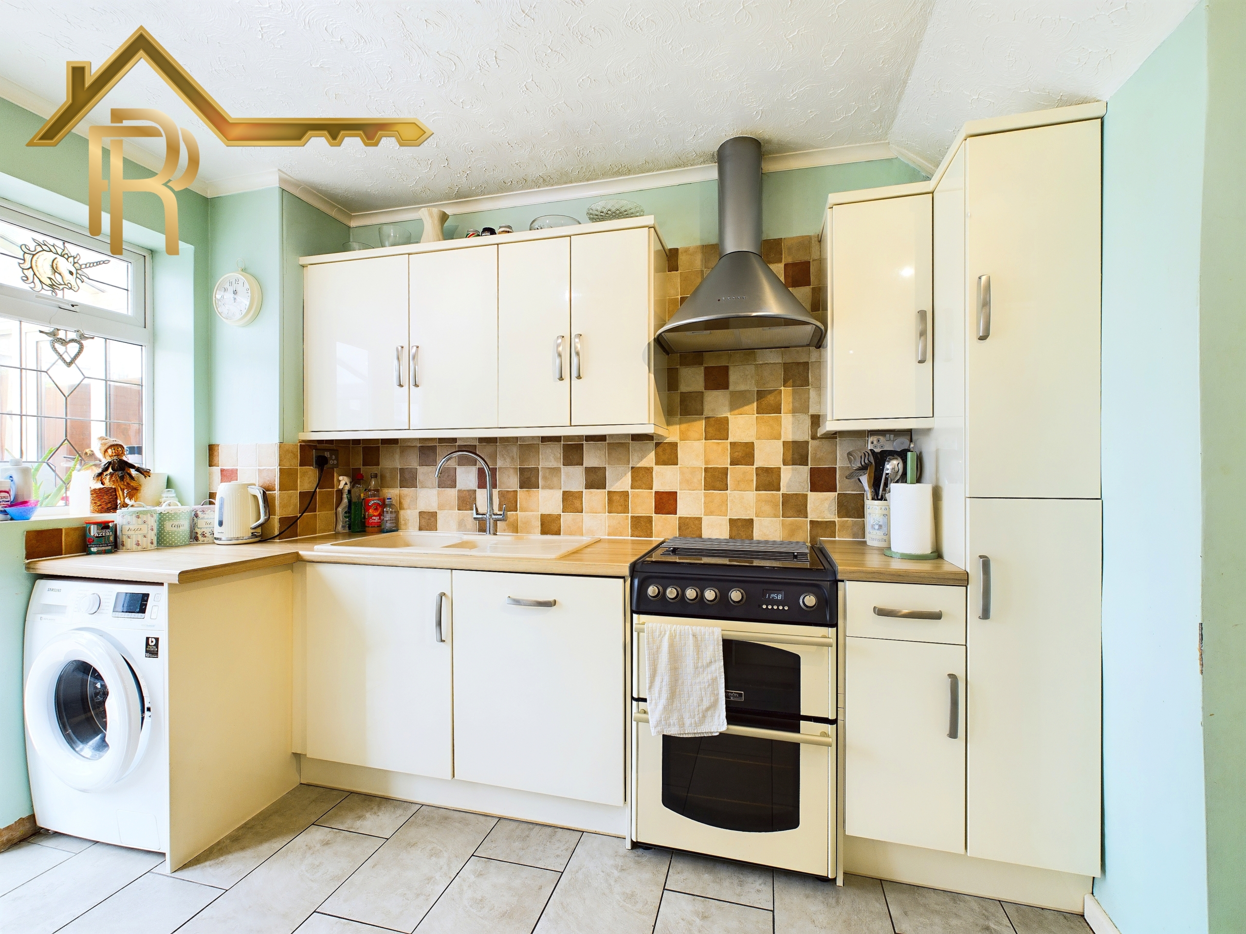 Kingsbridge Road, Harold Hill, RM3