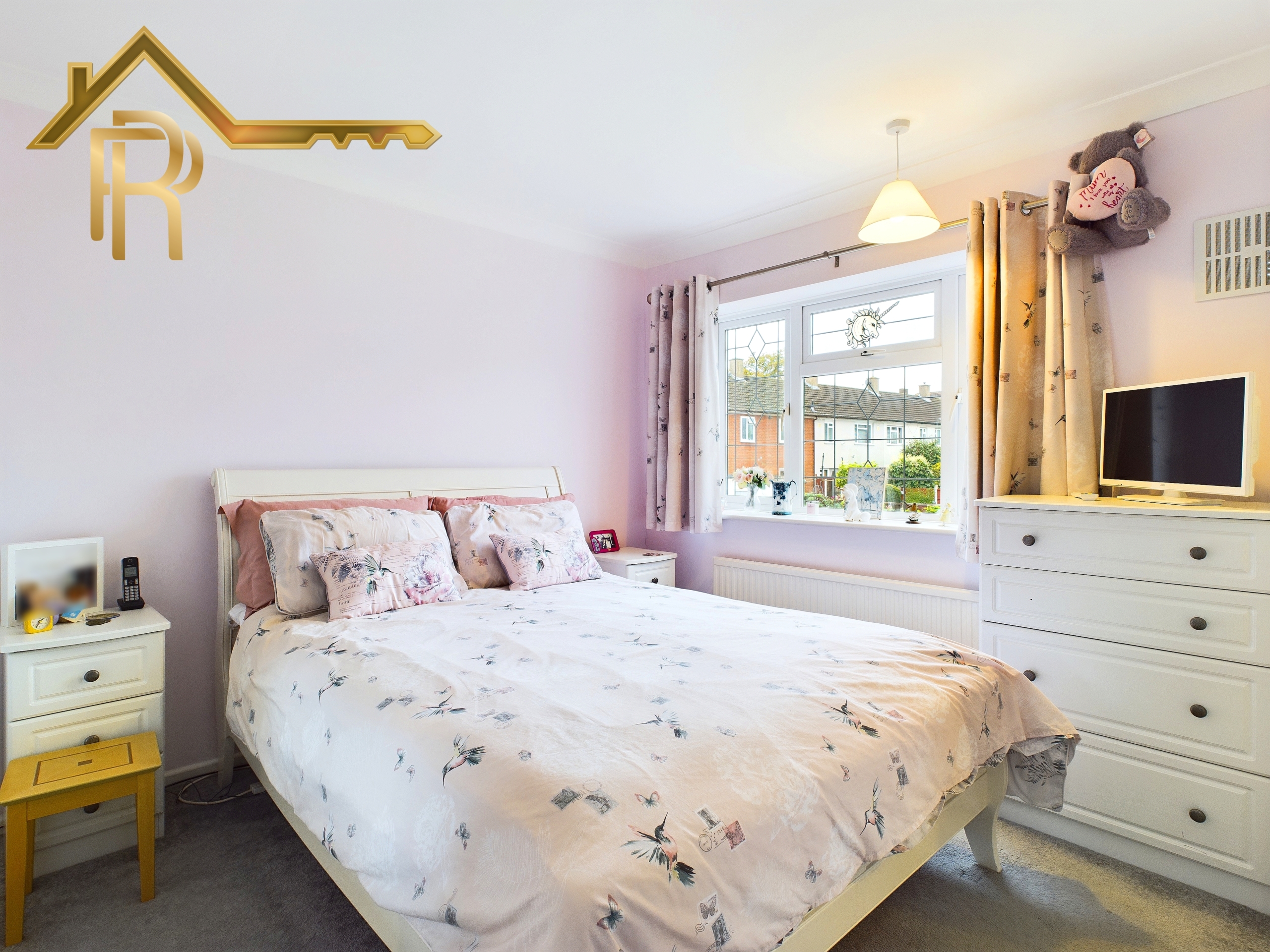 Kingsbridge Road, Harold Hill, RM3