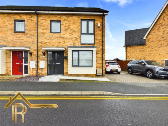 Meadow Drive, Aveley, RM15