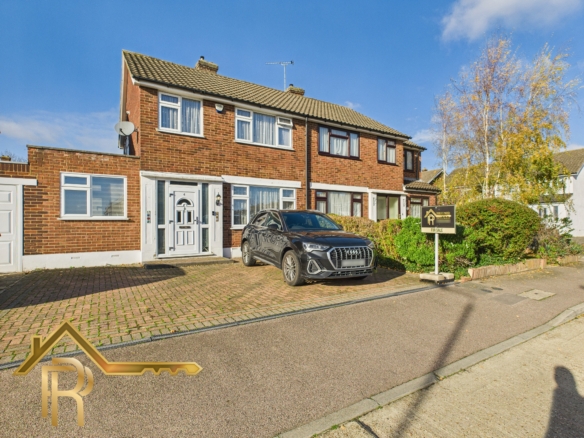 CARISBROOKE CLOSE, HORNCHURCH, RM11