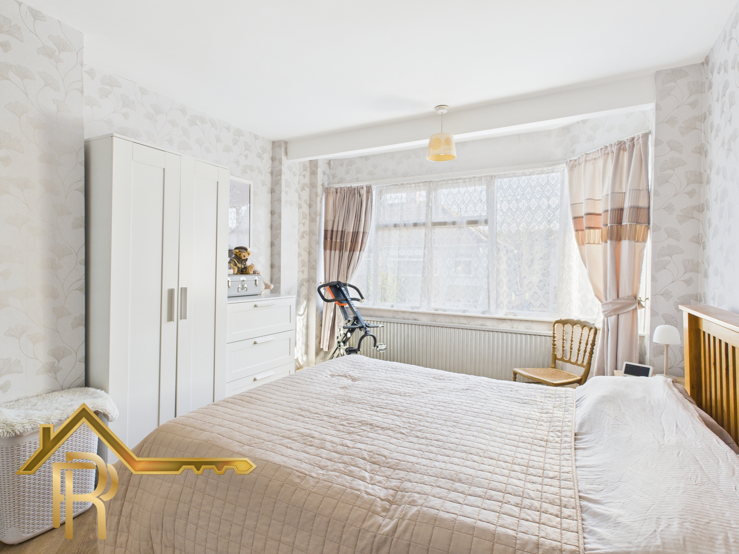 CAM03016G0-PR0048-STILL031 MORLEY ROAD, CHADWELL HEATH, RM6