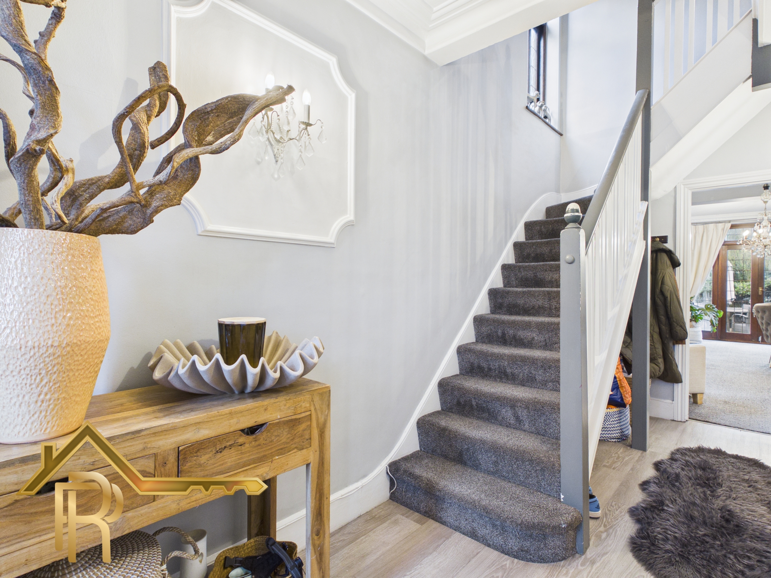 HALL LANE, UPMINSTER, RM14